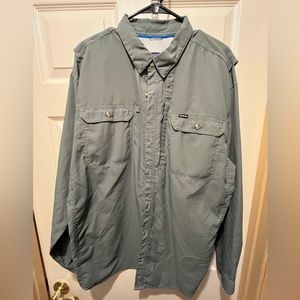 Patagonia Men's Long-Sleeved Sun Stretch Shirt size XL gray